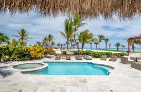 Caleton - Ocean View Villa with Pool, Chef, Butler & Maid